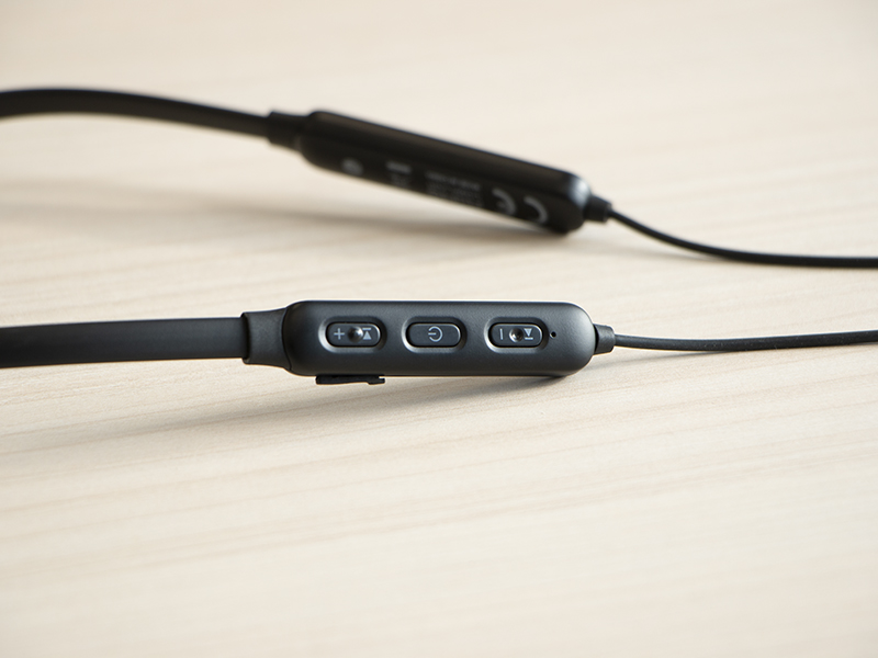 AURICOLARI C/MICROFONO BLUETOOTH BK - immagine 3